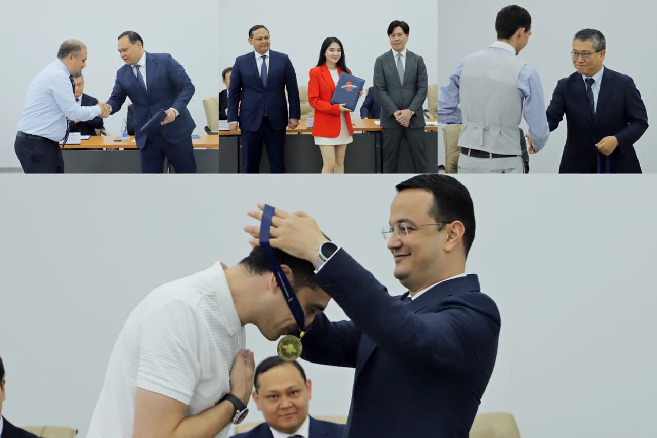 Глава МИПТ Лазиз Кудратов вручил сертификаты выпускникам Программы Профессионального Менеджмента