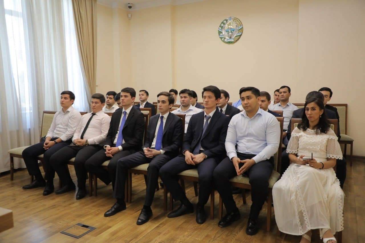 Seminar-Training for New Young Employees Held at the Ministry of Investments, Industry, and Trade