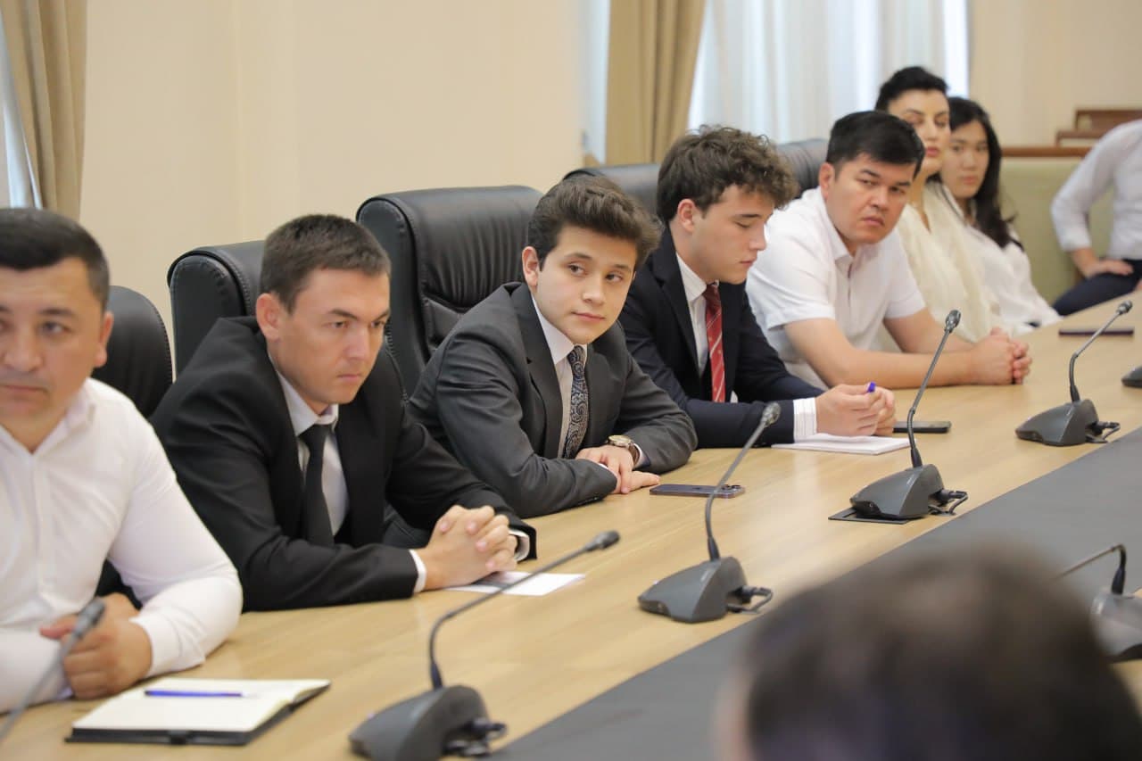 Seminar-Training for New Young Employees Held at the Ministry of Investments, Industry, and Trade
