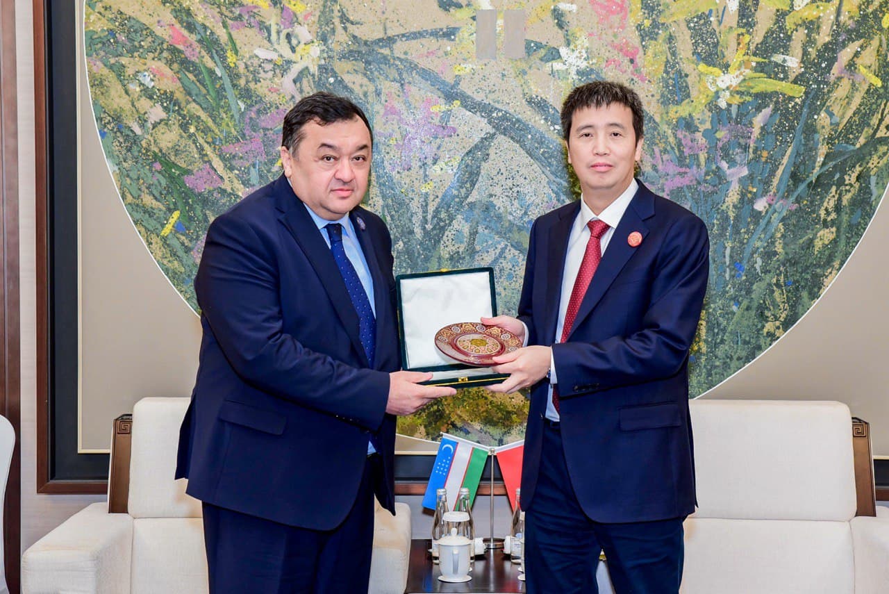 Узбекистан и Китай усиливают сотрудничество в сфере цифровой трансформации и искусственного интеллекта