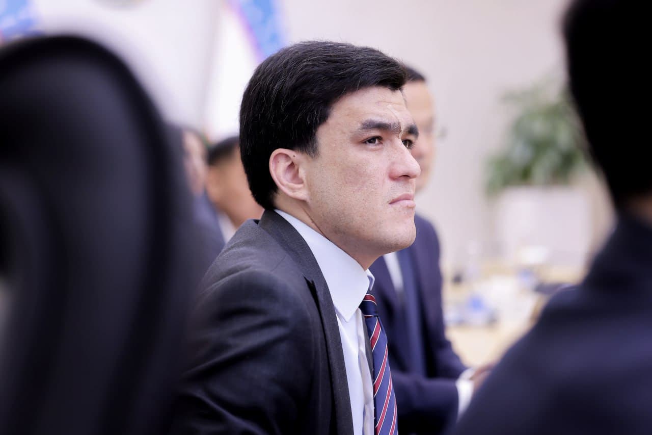 Investitsiyalar, sanoat va savdo vaziri Proton Holdings kompaniyasi vitse-prezidenti bilan sanoat sohasidagi hamkorlikni kengaytirish masalalarini muhokama qildi