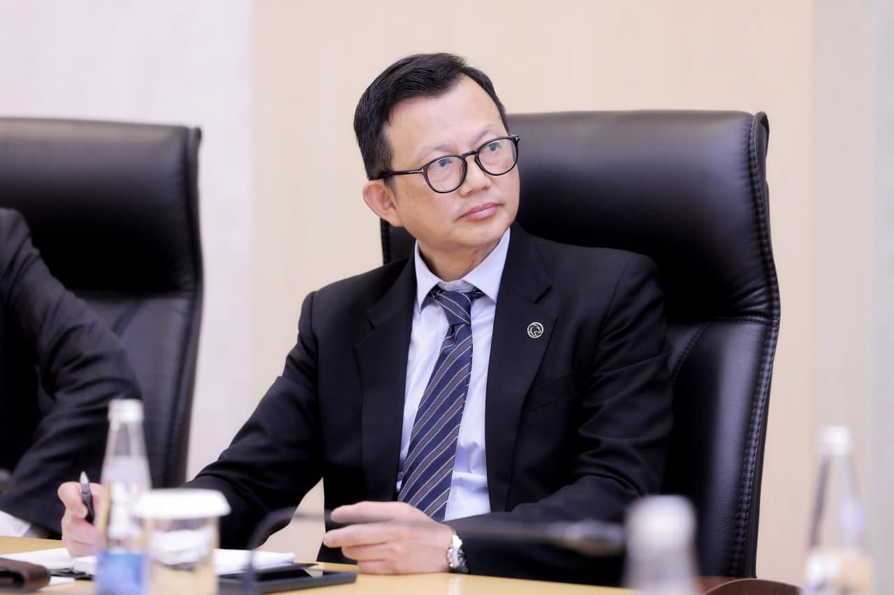 Investitsiyalar, sanoat va savdo vaziri Proton Holdings kompaniyasi vitse-prezidenti bilan sanoat sohasidagi hamkorlikni kengaytirish masalalarini muhokama qildi