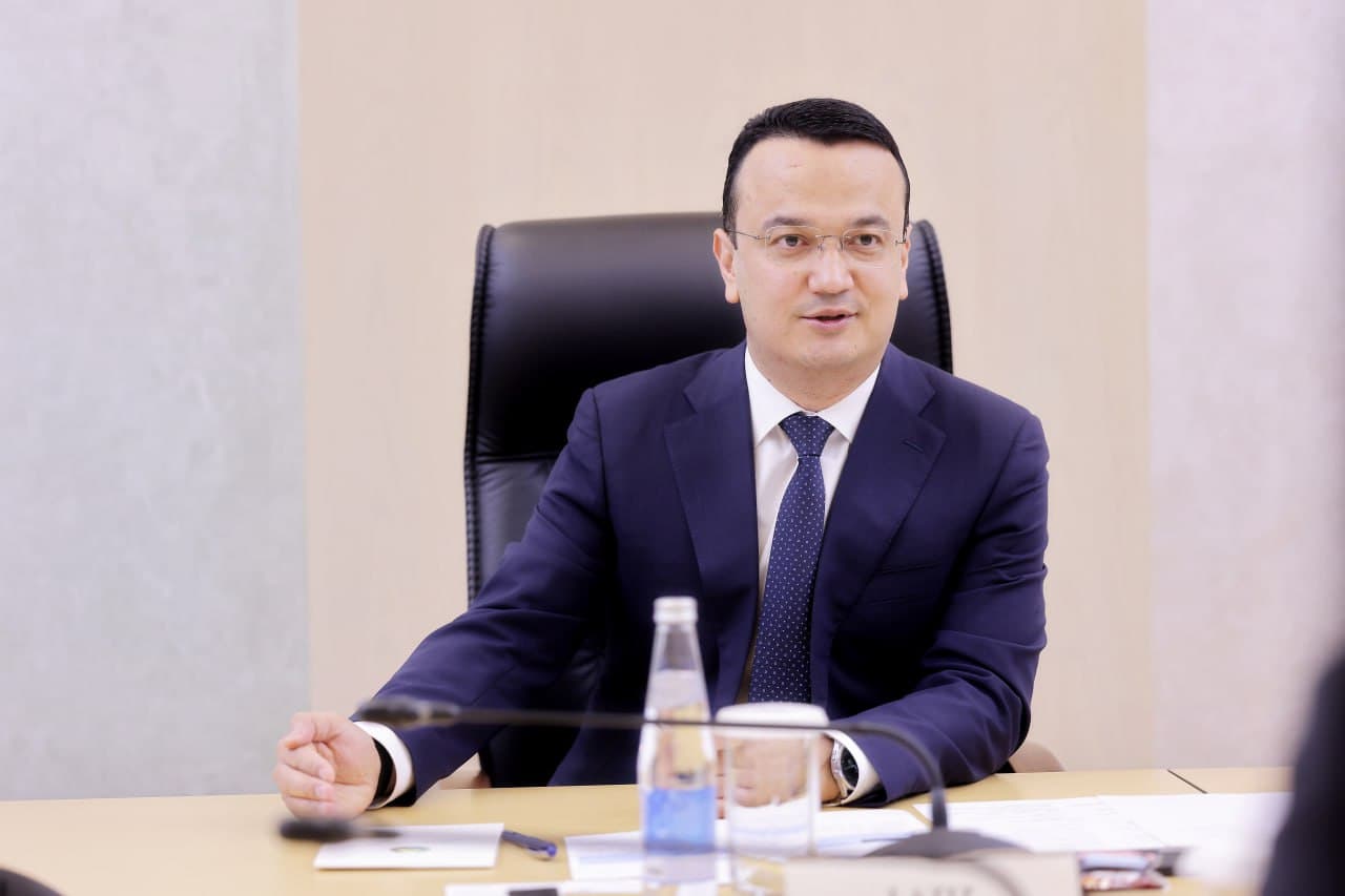 Investitsiyalar, sanoat va savdo vaziri Proton Holdings kompaniyasi vitse-prezidenti bilan sanoat sohasidagi hamkorlikni kengaytirish masalalarini muhokama qildi