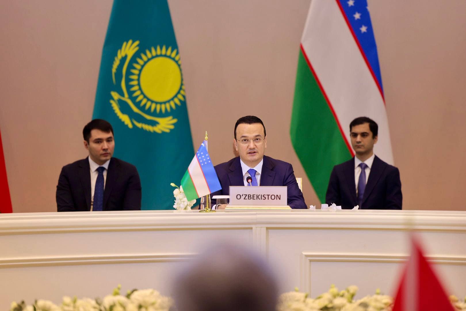 Toshkentda Markaziy Osiyo davlatlarining savdo va investitsiya vazirlari kengashining birinchi yig‘ilishi bo‘lib o‘tdi.