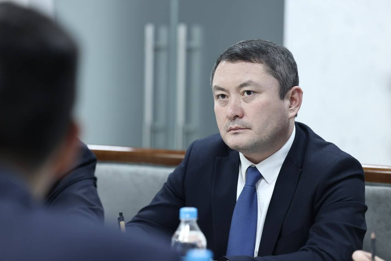 Заместитель министра инвестиций, промышленности и торговли Узбекистана провёл встречу с руководством Sojitz Corporation и JALUX