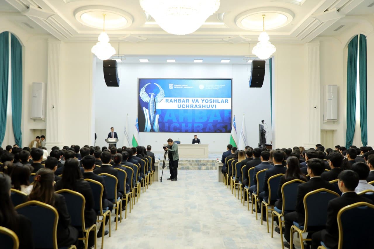 Akram Aliyev Engages Youth at TSUE on Career Development and Economic Reforms