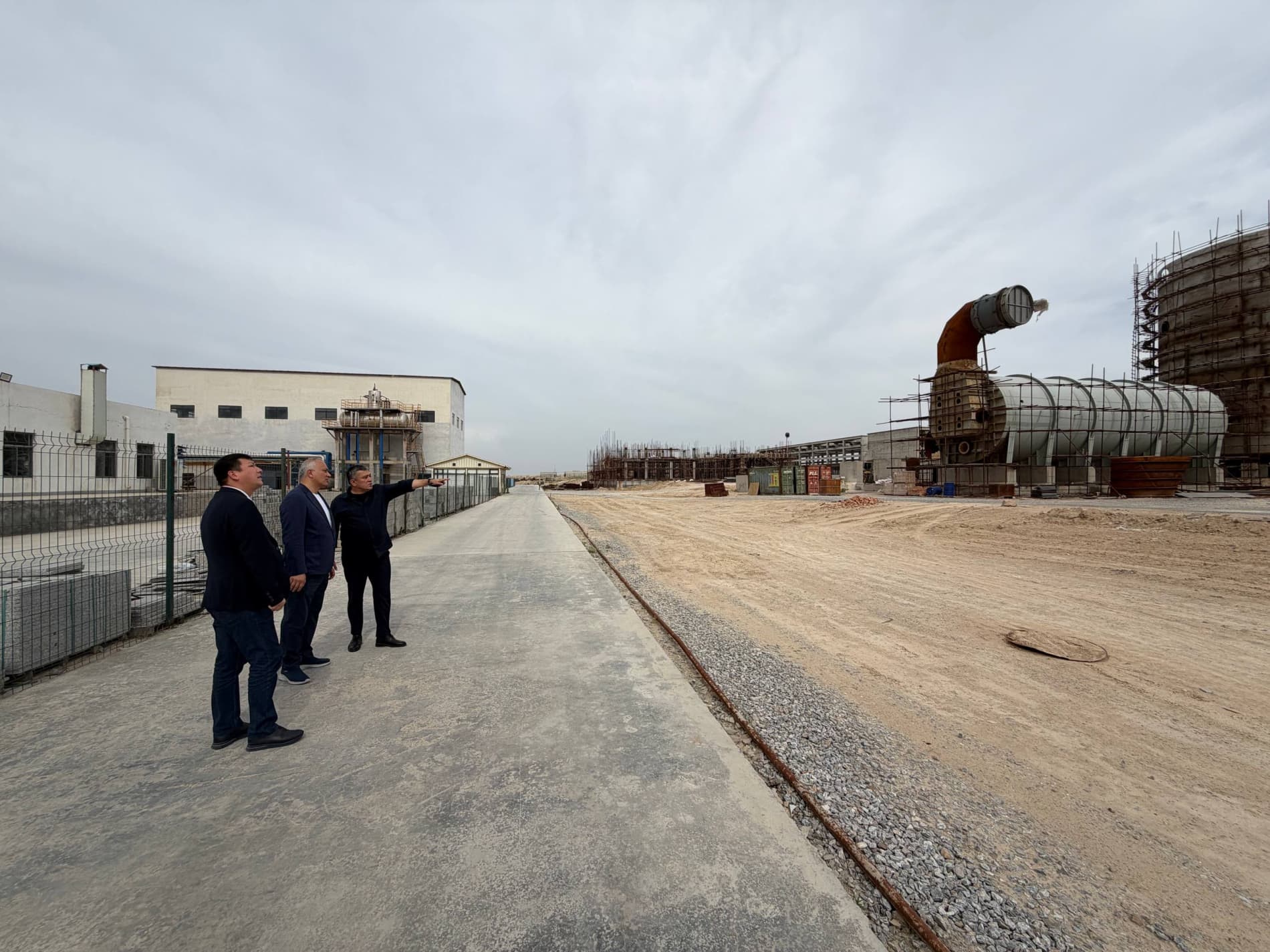 MIIT Strengthens Support for Export-Oriented Chemical Manufacturers