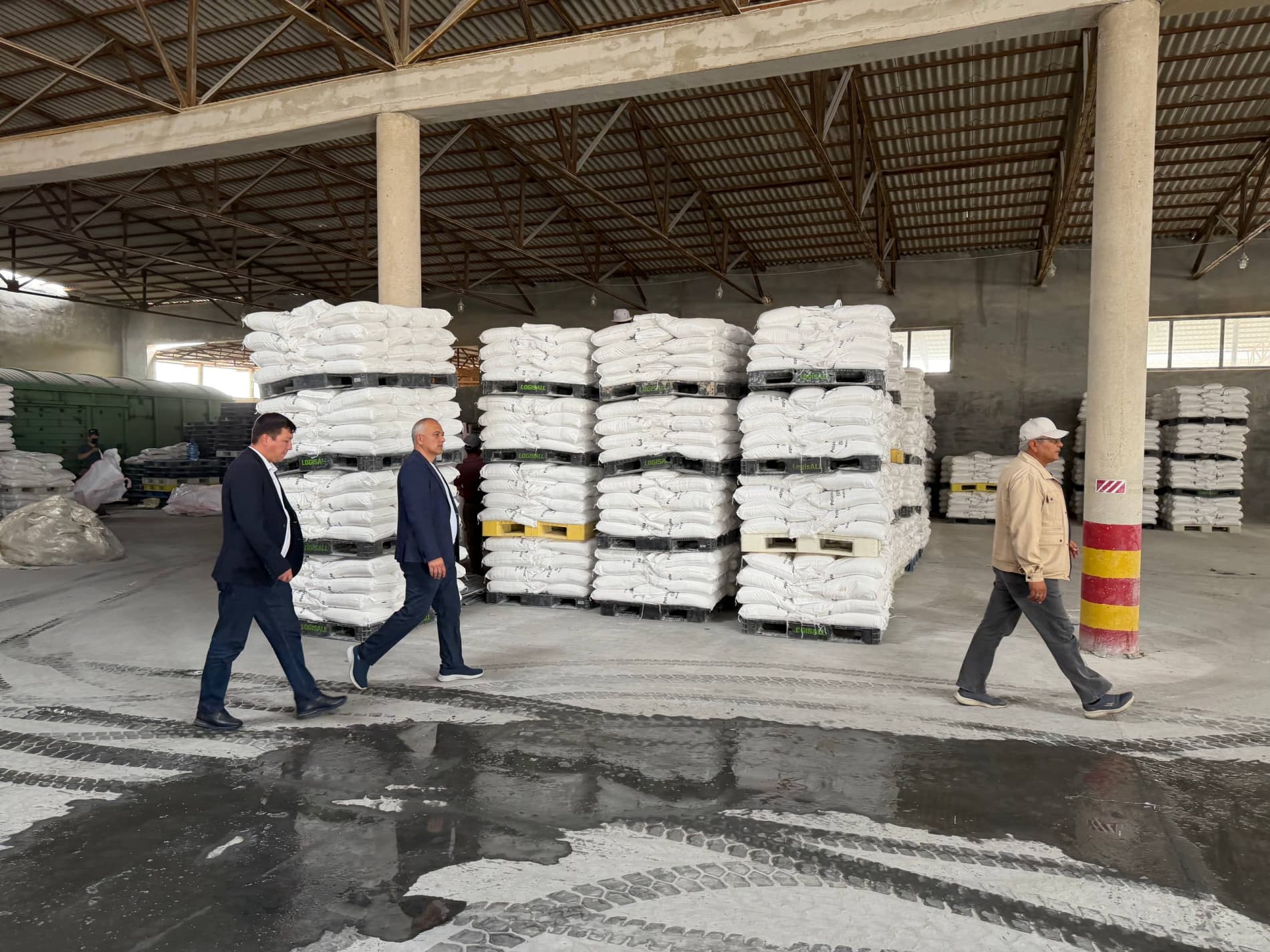 MIIT Strengthens Support for Export-Oriented Chemical Manufacturers