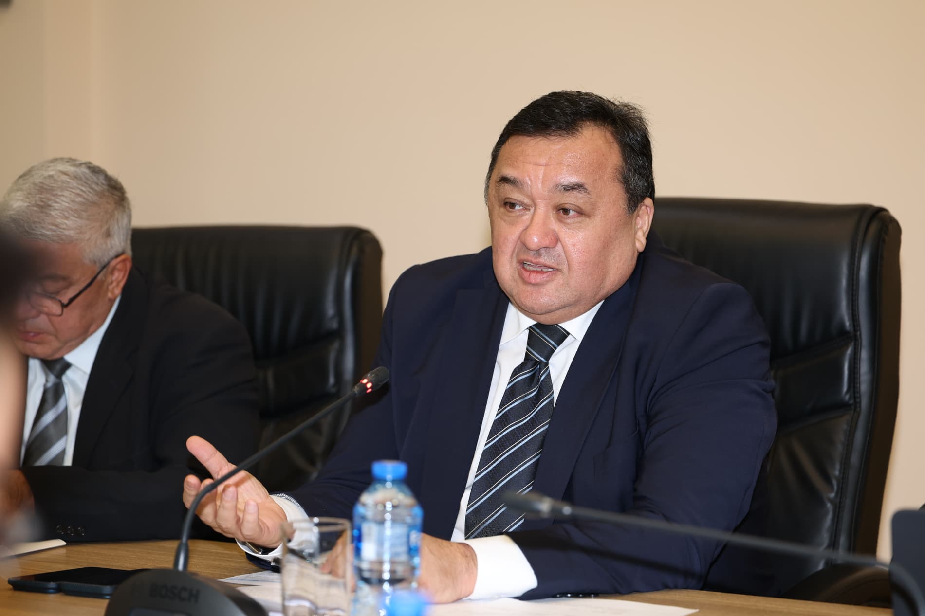 Uzbekistan and China Exim Bank Discuss Expansion of Investment Cooperation