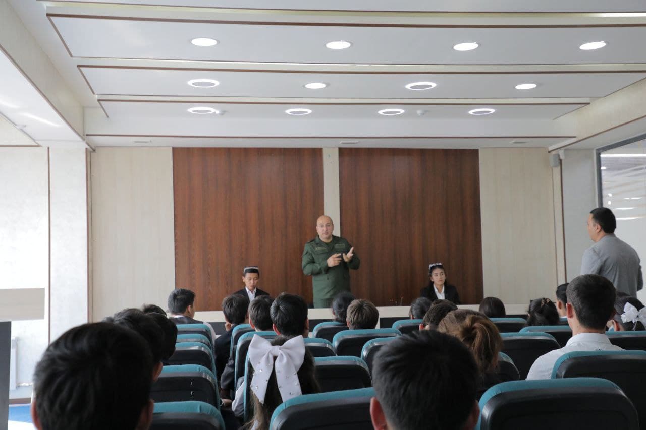 Xovos tumanida "Prokuror va yoshlar uchrashuvi" bo'lib o'tdi