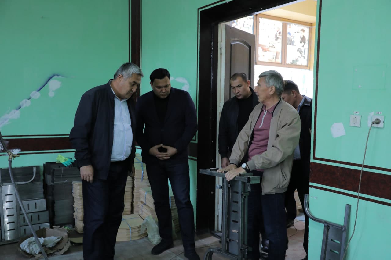 Xovos, Mirzaobod va Oqoltin tumanlari dual ta'lim bo'yicha o'zaro hamkorlik qiladi