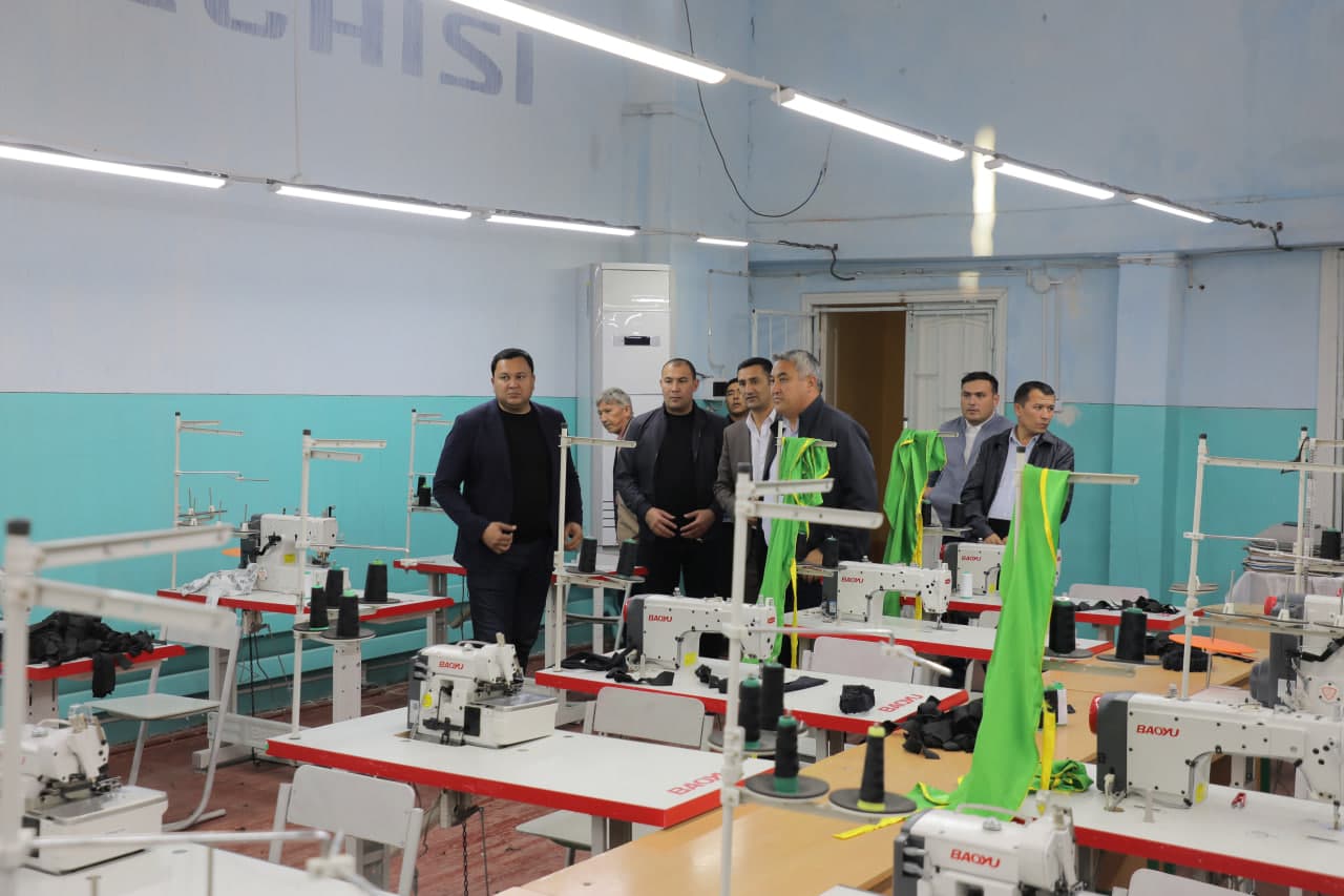 Xovos, Mirzaobod va Oqoltin tumanlari dual ta'lim bo'yicha o'zaro hamkorlik qiladi