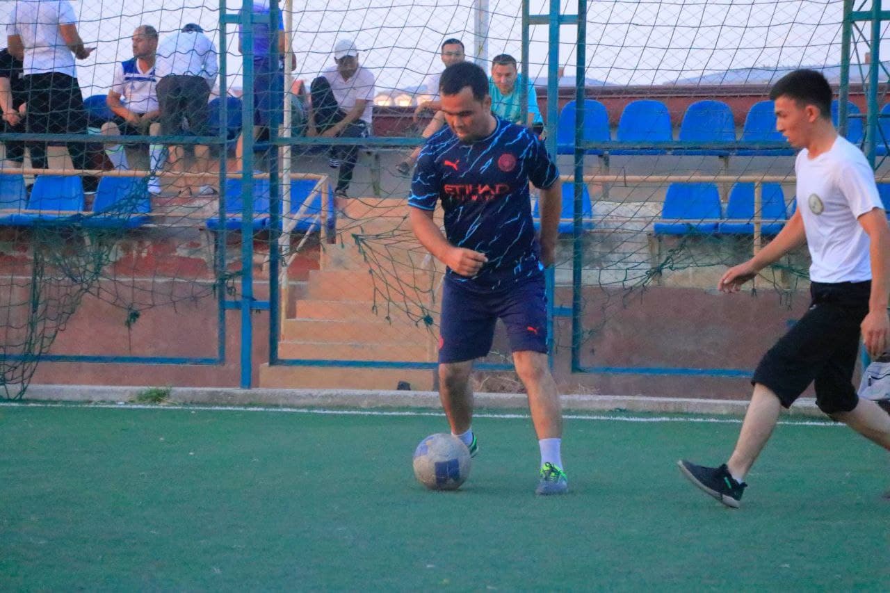 ⚡️ Xovos tumanida 🖐 "Besh tashabbus olimpiadasi" doirasida sportning "Mini futbol" turi bo‘yicha Idora va tashkilot hodimlari o'rtasida musobaqaning tuman bosqichida g‘oliblari aniqlandi.