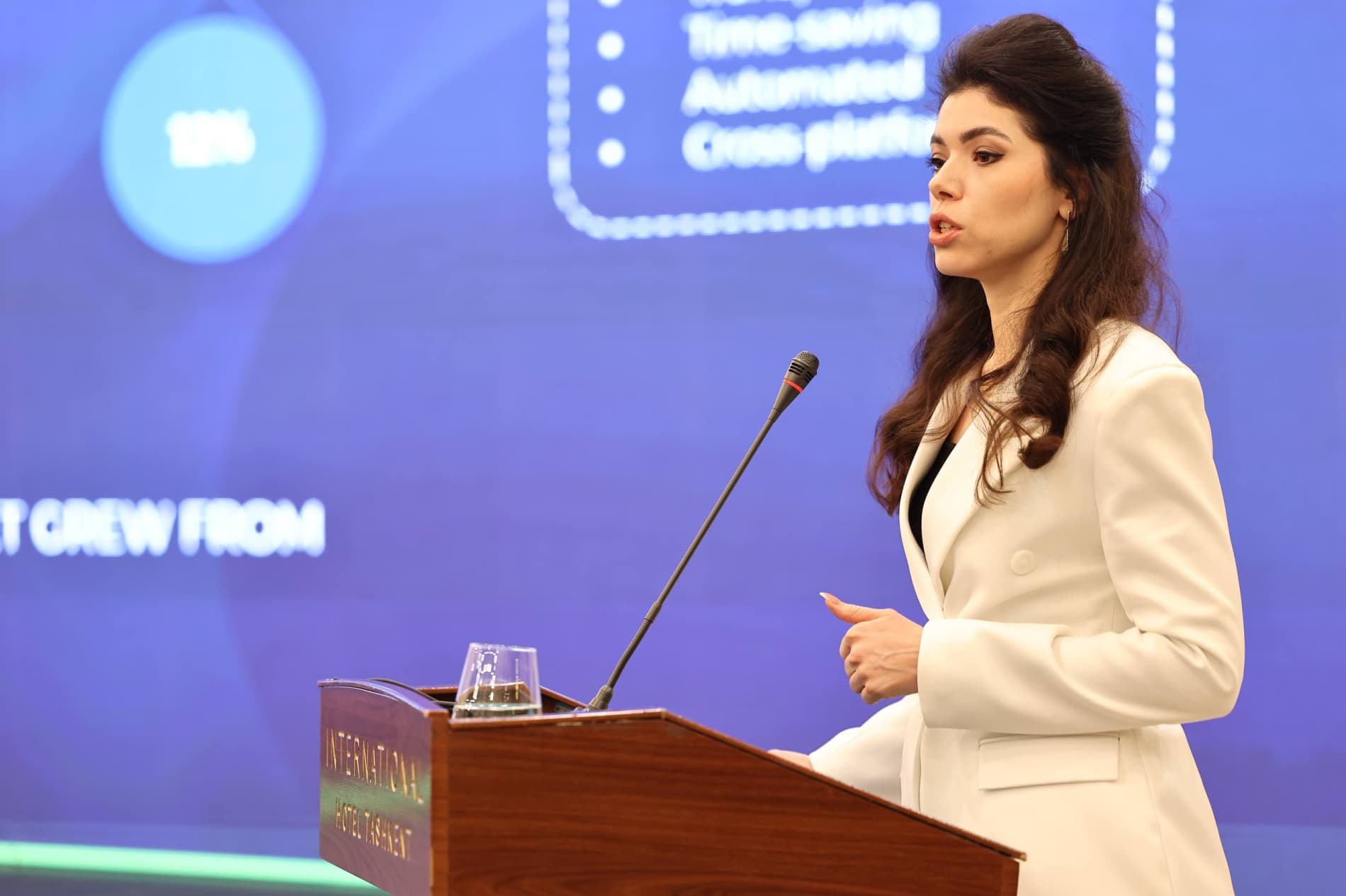 4 марта в Ташкенте состоялся Узбекско-японский бизнес-форум, посвящённый развитию инфраструктуры и внедрению технологий «умных» городов. Форум организован МИПТ при поддержке Фонда Japan–Uzbekistan Silk Road Foundation и стал площадкой для обсуждения новы