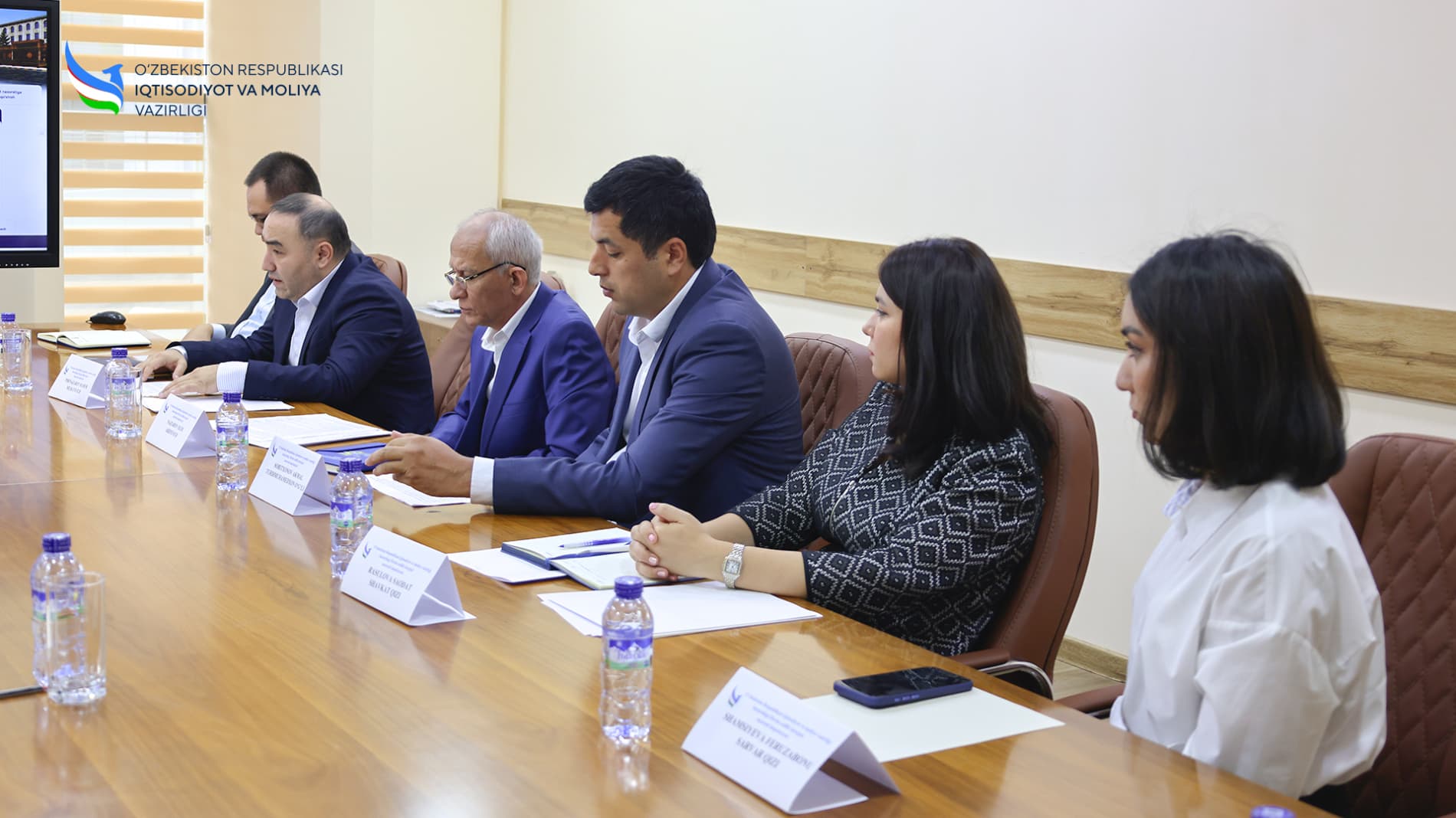 Zargarlik sohasida amalga oshirilayotgan ishlar, aholi murojatlari bilan ishlash va davlat xizmatlari takomillashtirilmoqda