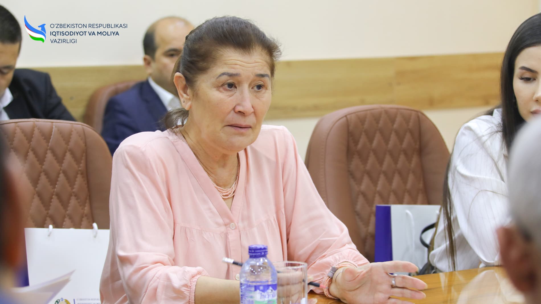 Zargarlik sohasida amalga oshirilayotgan ishlar, aholi murojatlari bilan ishlash va davlat xizmatlari takomillashtirilmoqda