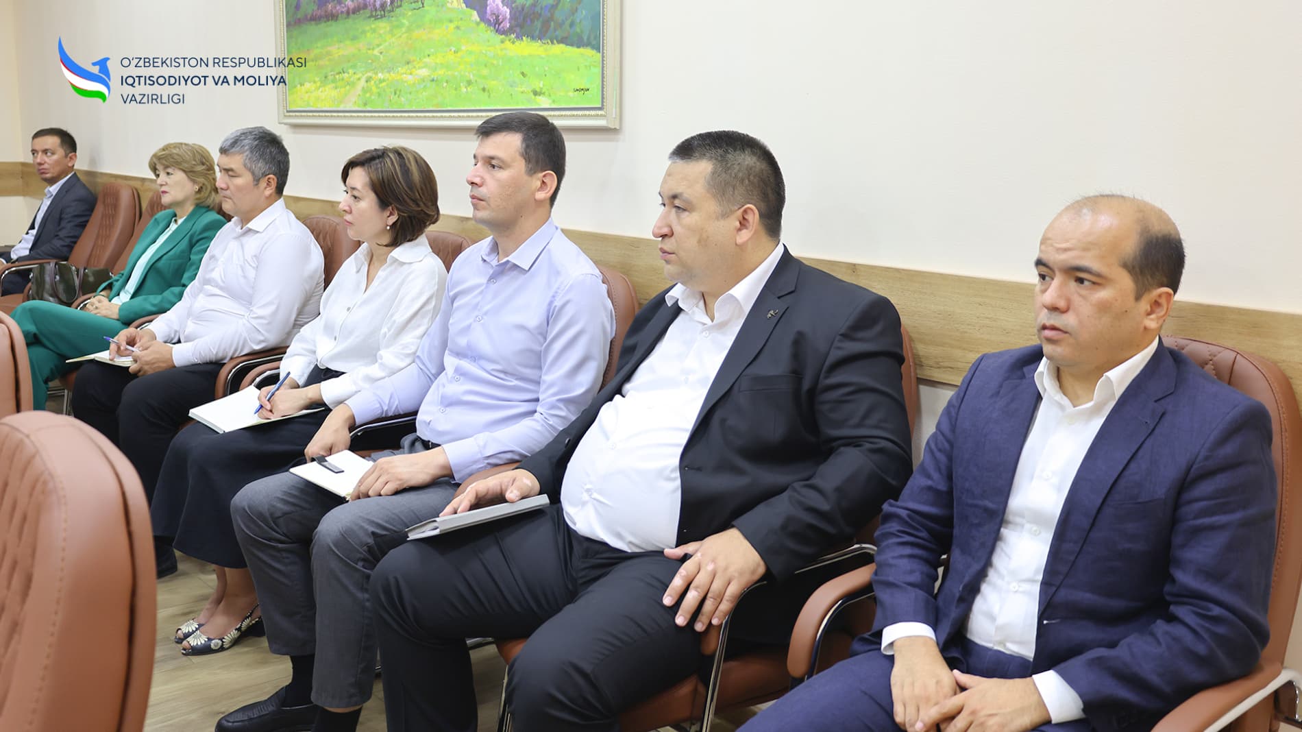 Zargarlik sohasida amalga oshirilayotgan ishlar, aholi murojatlari bilan ishlash va davlat xizmatlari takomillashtirilmoqda