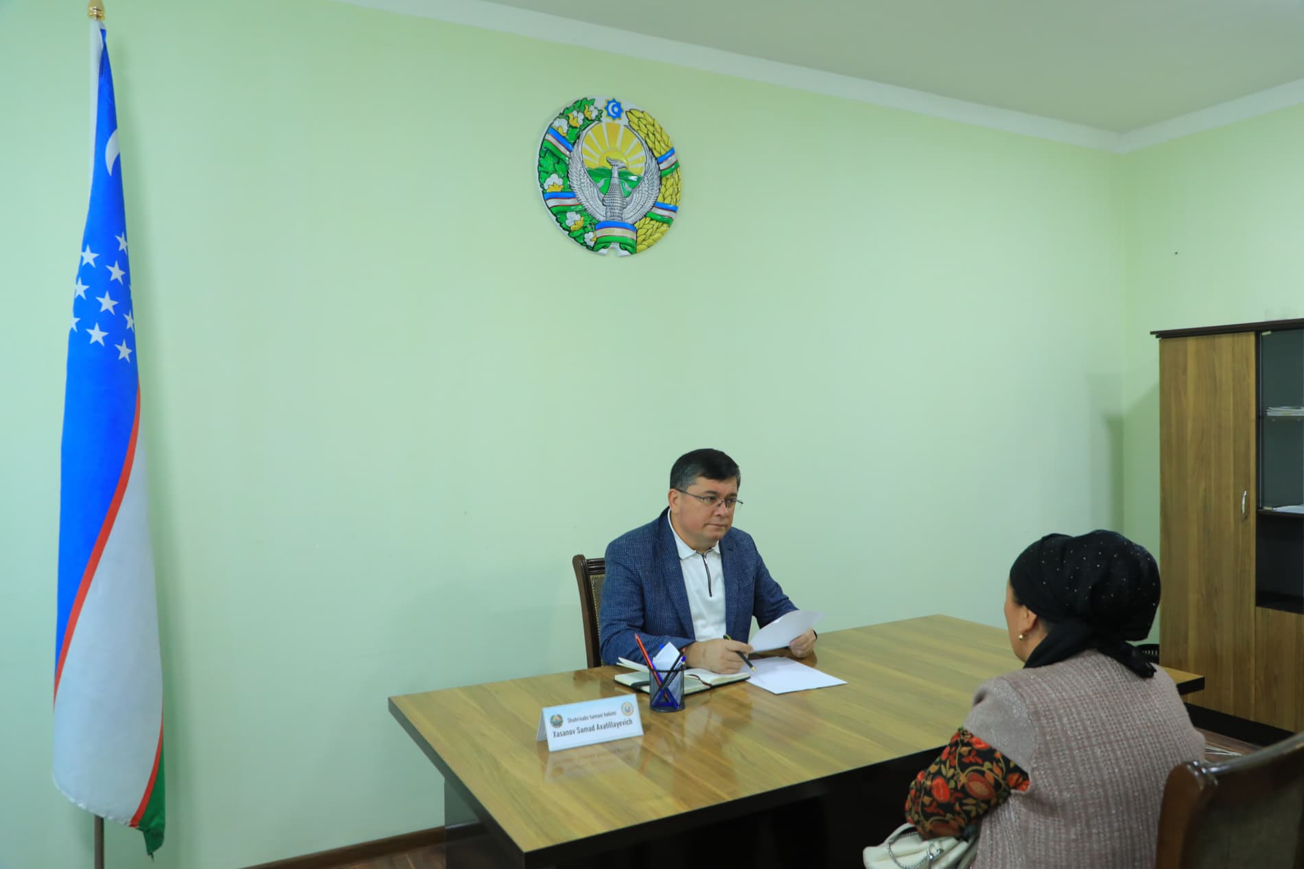 Samad Xasanov fuqarolarni qabul qilib, muammolarini tingladi