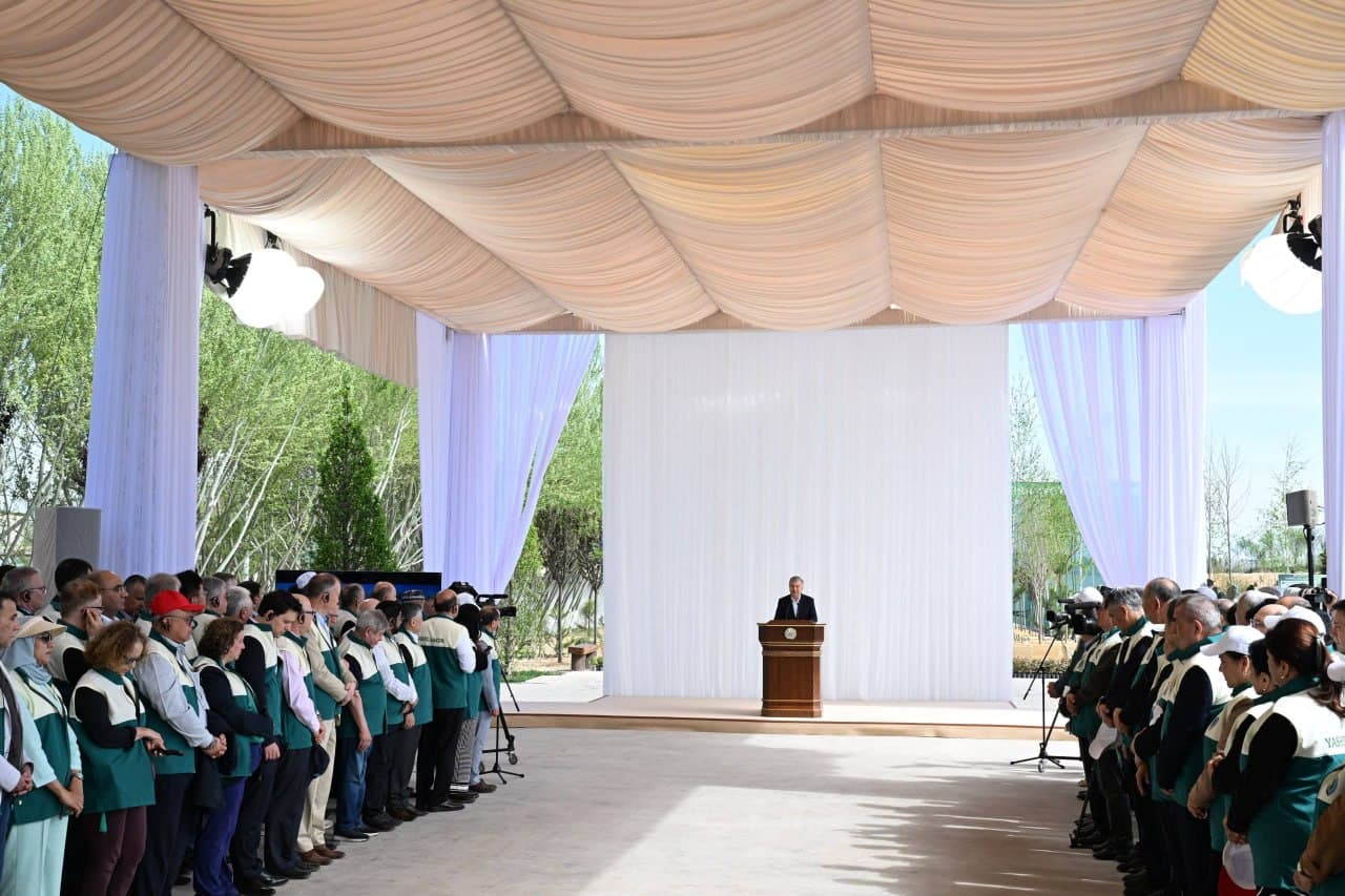 Prezident “Yashil makon” umummilliy loyihasida ishtirok etdi