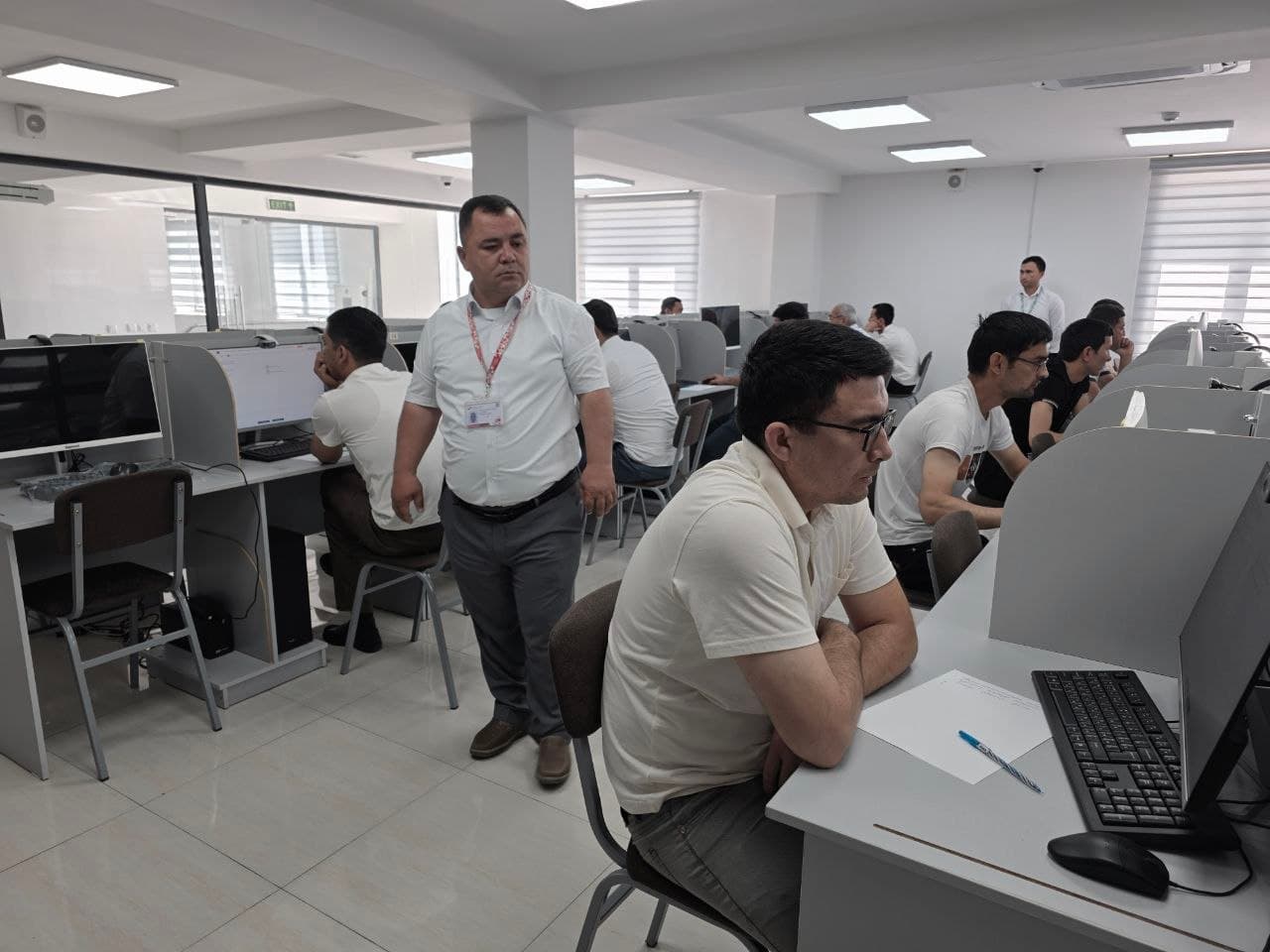 Examination held for specialists in the fields of urban planning and housing and communal services
