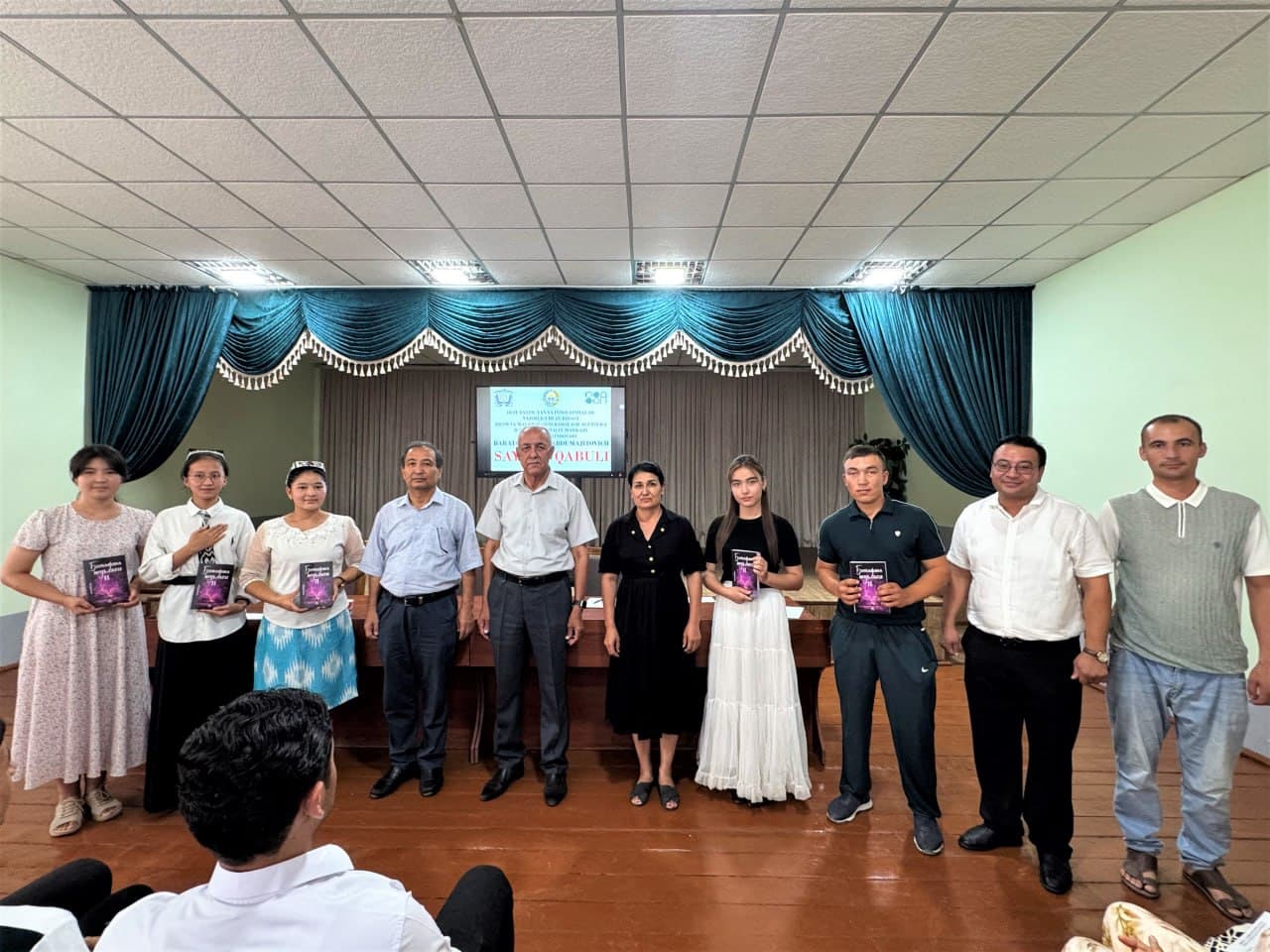 A dialogue was held with citizens, activists, and the youth of the mahalla