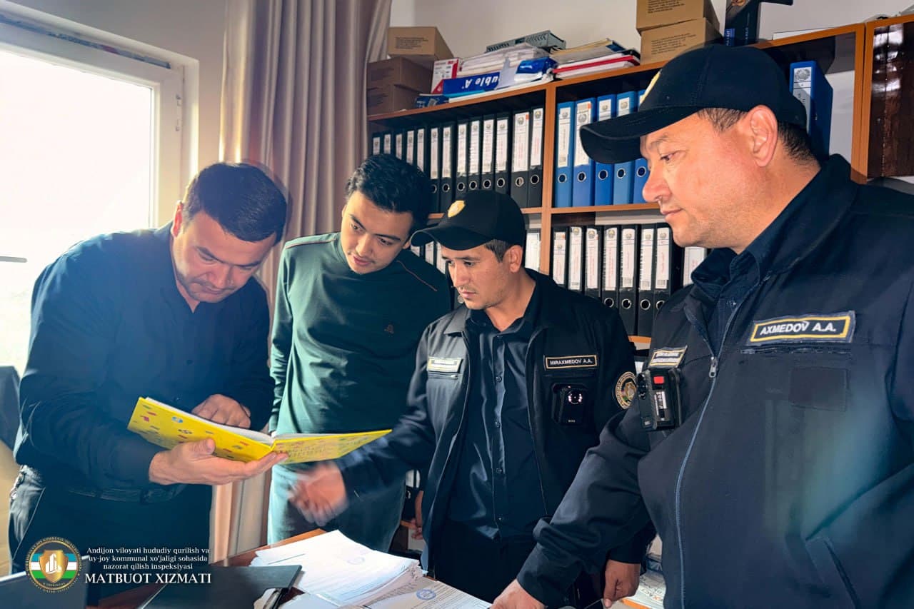 Yangi Andijon massivi — Bobur shahri hududidagi boshqaruv servis kompaniyalari (BSK) faoliyati Andijon viloyati Qurilish va uy-joy kommunal xo‘jaligi sohasida hududiy nazorat qilish inspeksiyasi xodimlari tomonidan o‘rganildi.