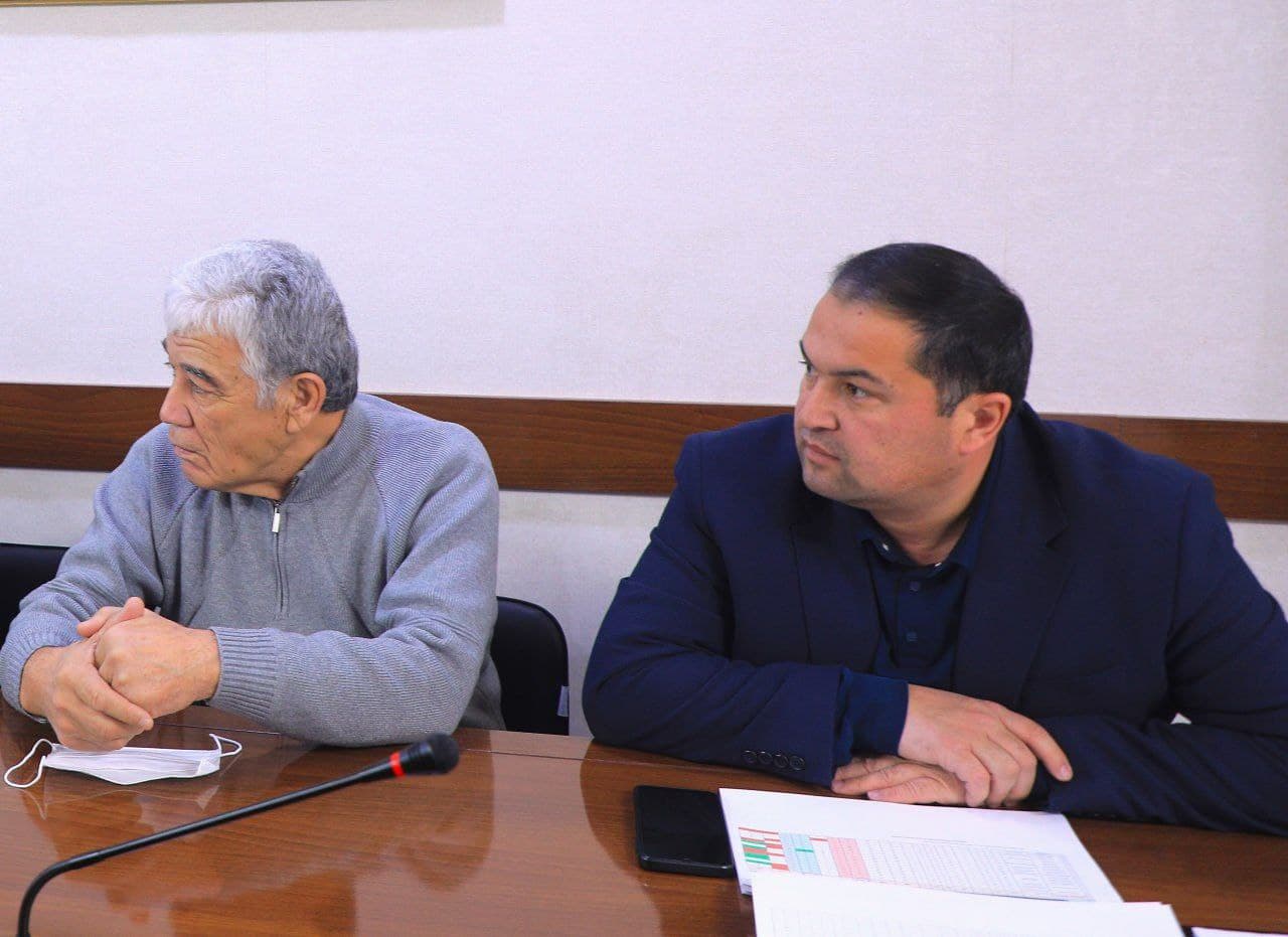 Bugun anʼanaga muvofiq Qurilish va uy-joy kommunal xo‘jaligi sohasida hududiy nazorat qilish inspeksiyalarida navbatdagi siyosiy-maʼrifiy soat bo‘lib o‘tdi.