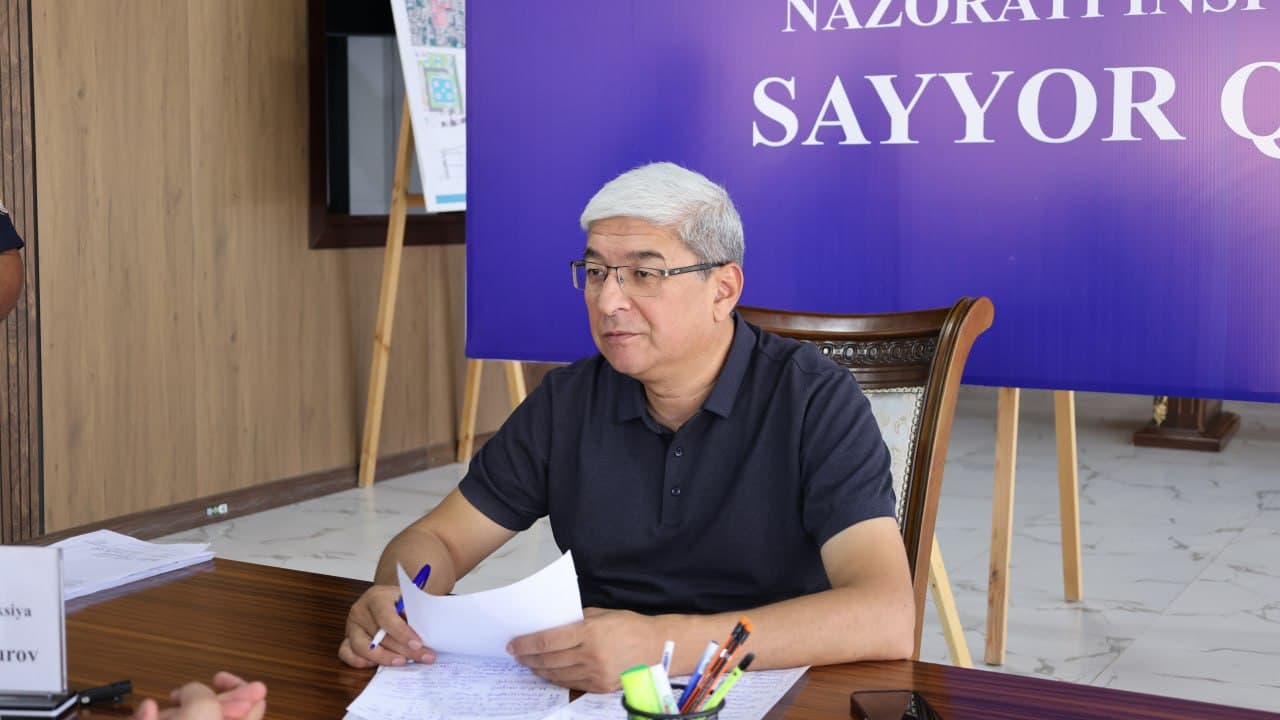 Samarqand viloyati Qurilish va uy-joy kommunal xo‘jaligi sohasida hududiy nazorat qilish inspeksiyasi tomonidan Urgut tumanining “Yangi O‘zbekiston” massivida navbatdagi sayyor qabul tashkil etildi.
