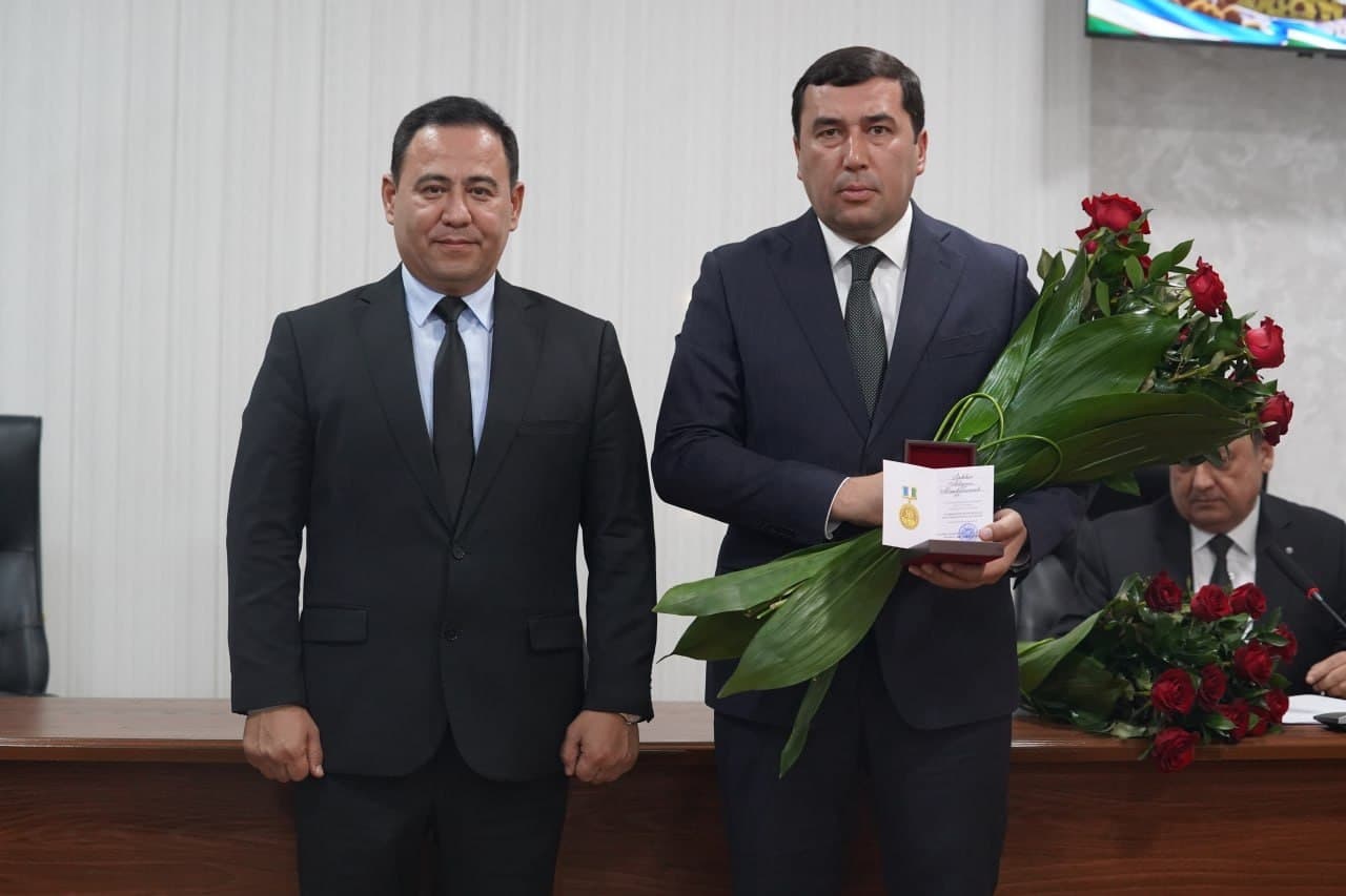 Qurilish va uy-joy kommunal xo‘jaligi sohasida nazorat qilish inspeksiyasida O‘zbekiston Respublikasi mustaqilligining 35 yilligi munosabati bilan bayram tadbiri bo‘lib o‘tdi.