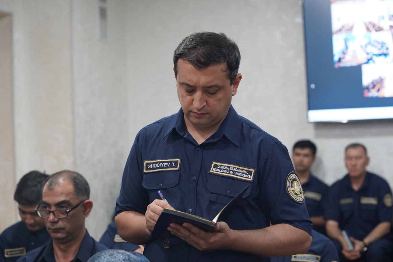 A meeting regarding executive discipline was held at the Inspection for Control in the Sphere of Construction and Housing and Communal Services.