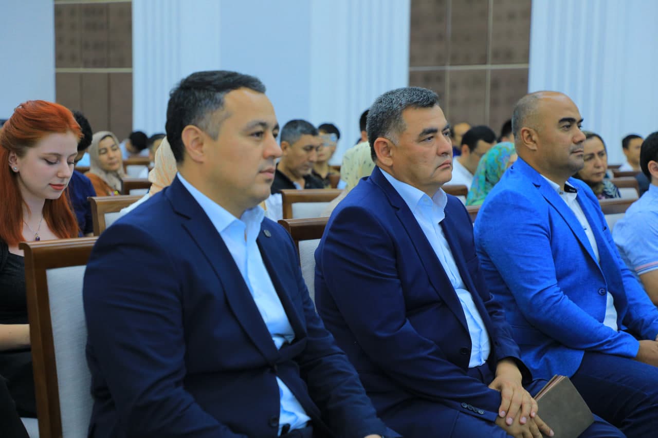 Наманганда 64-халқаро “Гуллар фестивали” доирасида Ўзбекистон ва Қирғизистон ишбилармонлари ўртасида илк бизнес форуми бўлиб ўтди