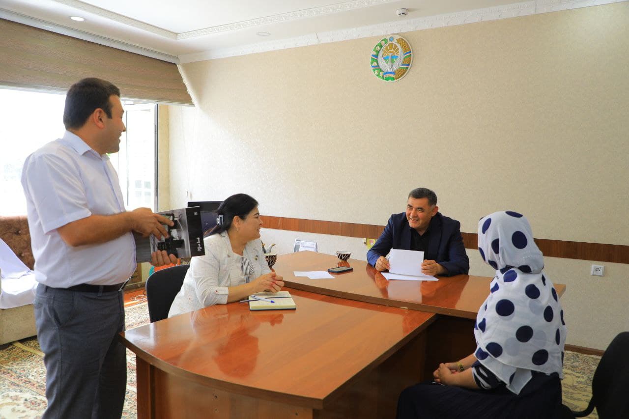 Фуқаролар мурожаатларини ўрганиш мақсадида навбатдаги сайёр қабул бўлиб ўтди