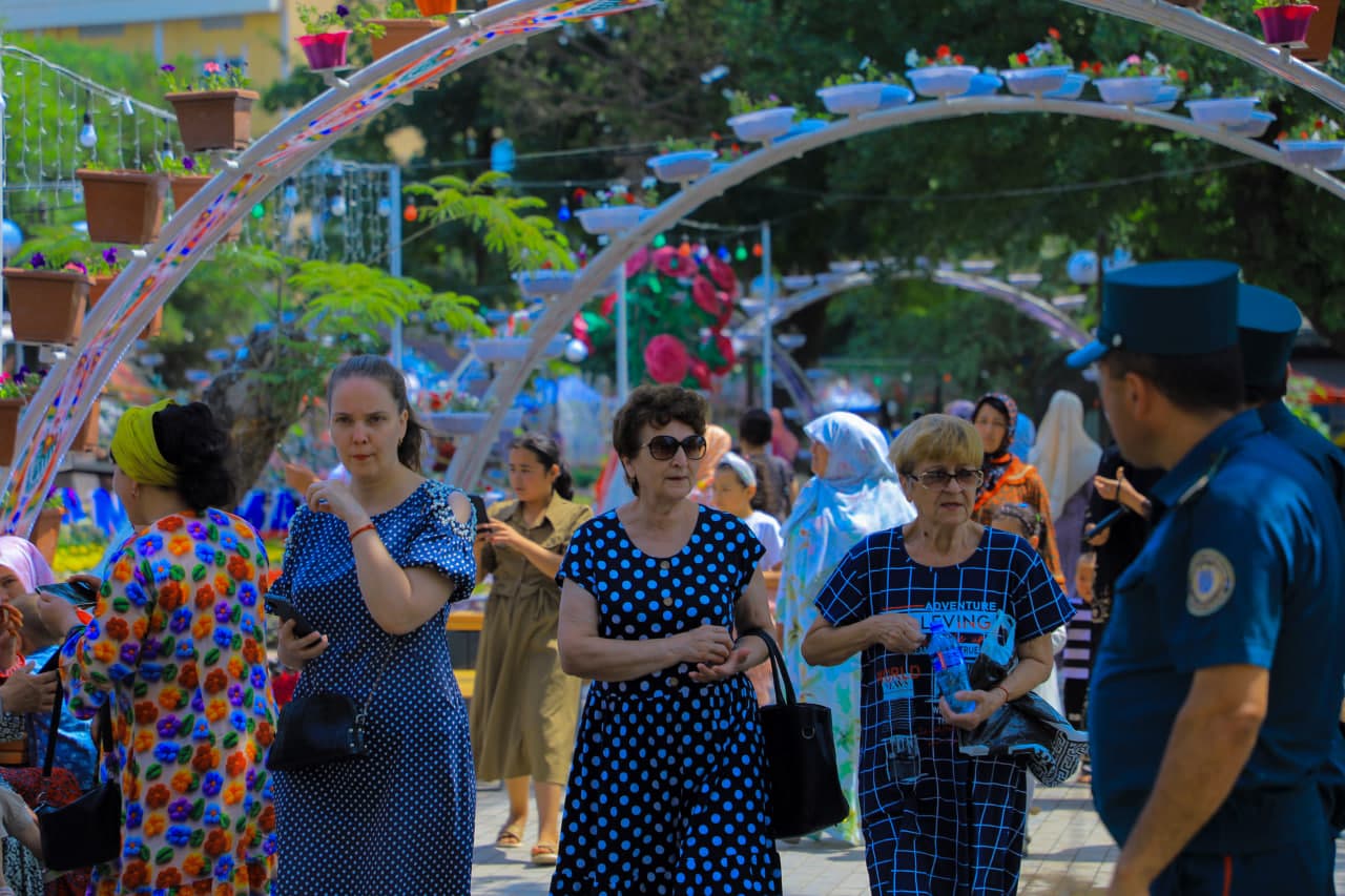 Namanganda gullar festivali: turistlar uchun bahor nafasi va go‘zallik sayri