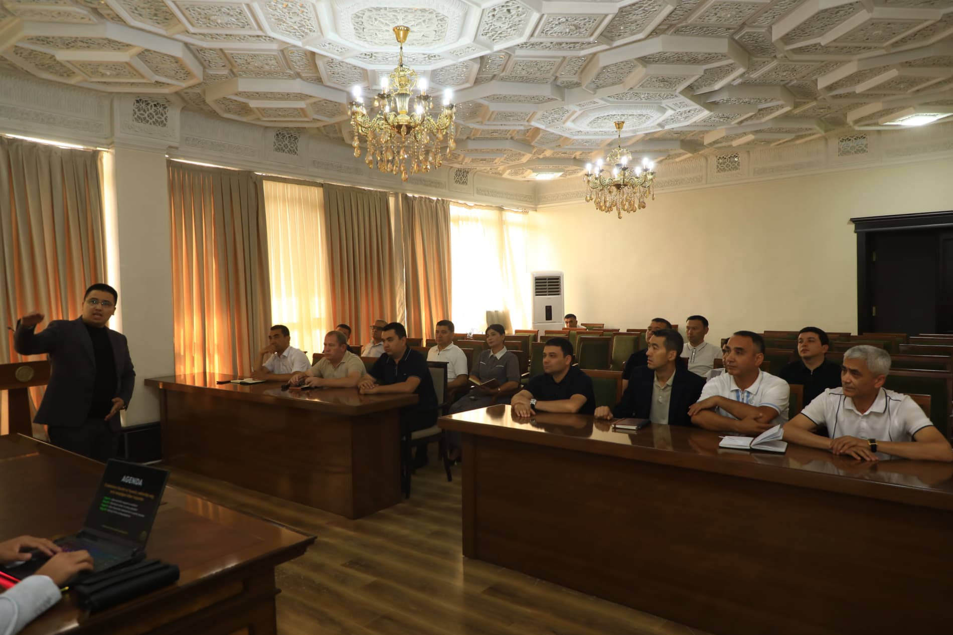 Kiberxavfsizlik — davr talabi: hokimlik xodimlari uchun navbatdagi siyosiy-ma’rifat soati tashkil etildi
