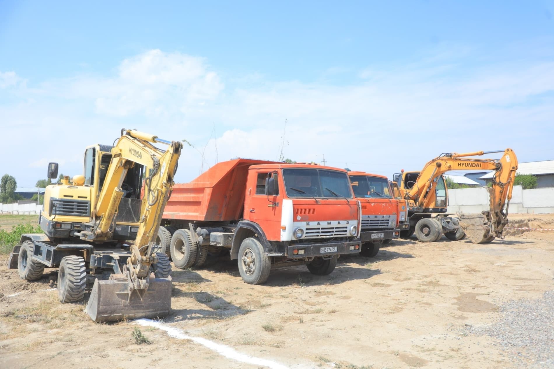 Namangan viloyati hokimi "Kurashxona" suv tozalash va uzatish inshootida amalga oshirilayotgan ishlar bilan tanishdi