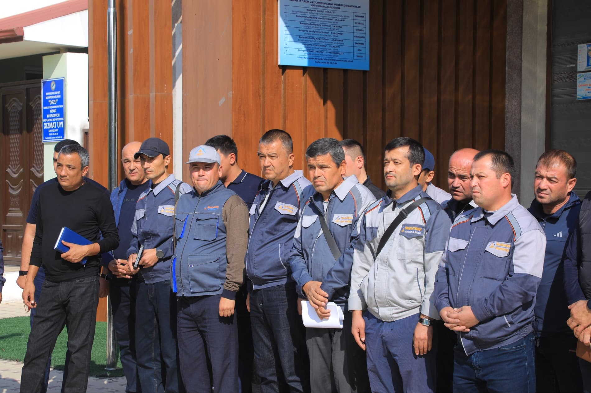 Orzu mahallasida kommunal qarzdorliklarni kamaytirish ishlari kuchaytirilmoqda