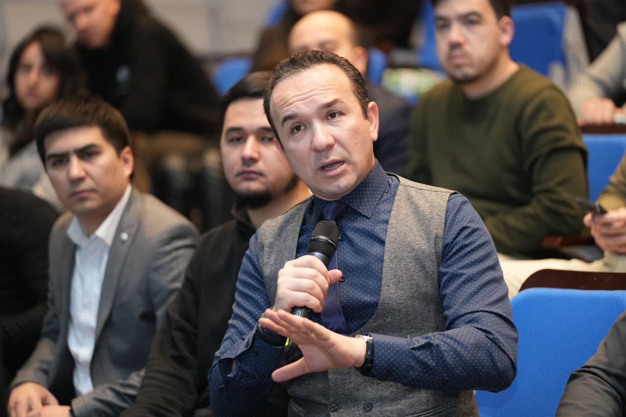 Тошкент шаҳридаги Инҳа университетида «IТ-таълимни мақсадли молиялаштириш» мавзусида конференция бўлиб ўтди