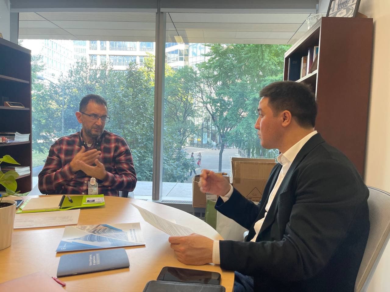 “George Washington University” rahbariyati IT taʼlim sohasini rivojlantirish borasida hamkorlik masalalari muhokama qilindi