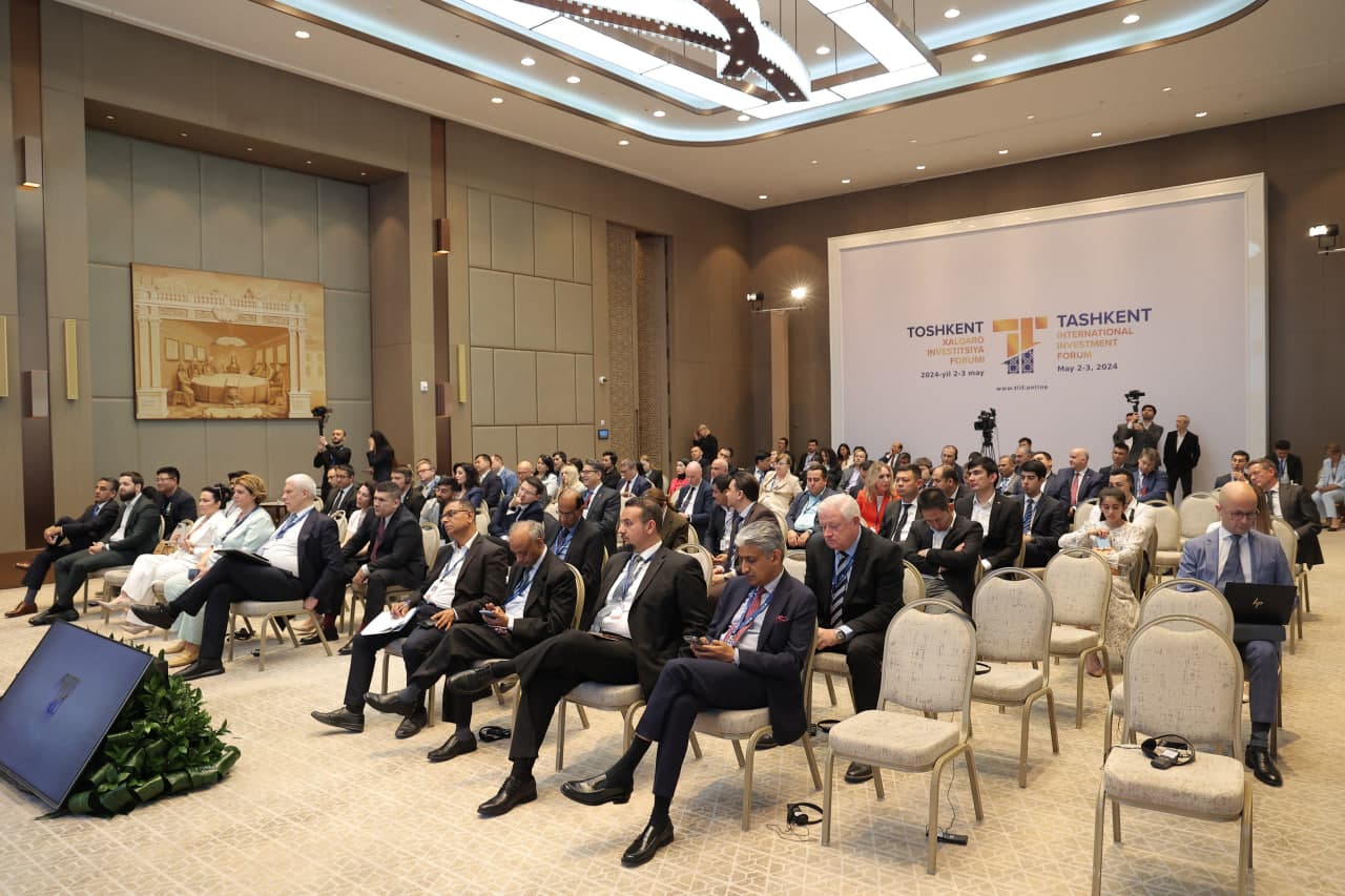 Xalqaro investitsiya forumi doirasida sun’iy intellekt mavzusiga bag‘ishlangan panel sessiyasi bo‘lib o‘tdi