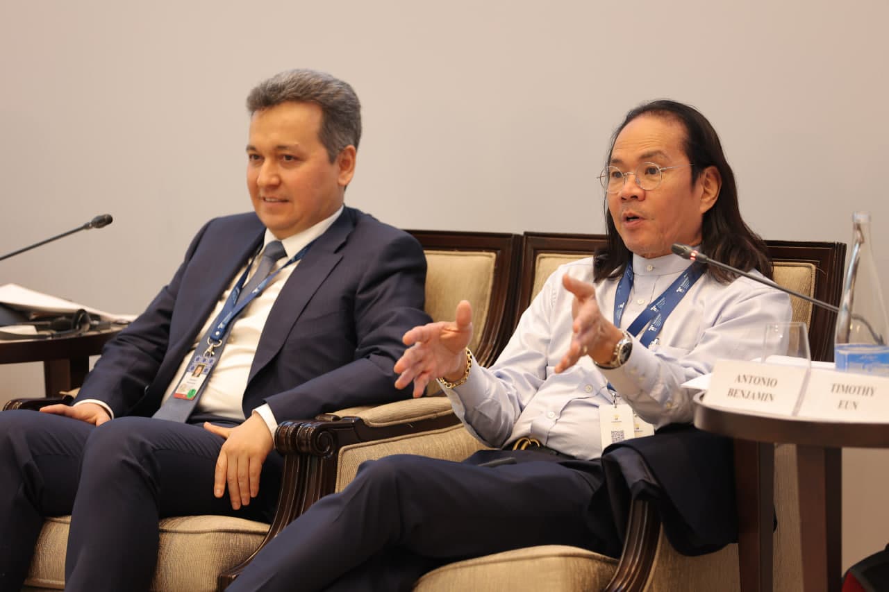 Xalqaro investitsiya forumi doirasida sun’iy intellekt mavzusiga bag‘ishlangan panel sessiyasi bo‘lib o‘tdi