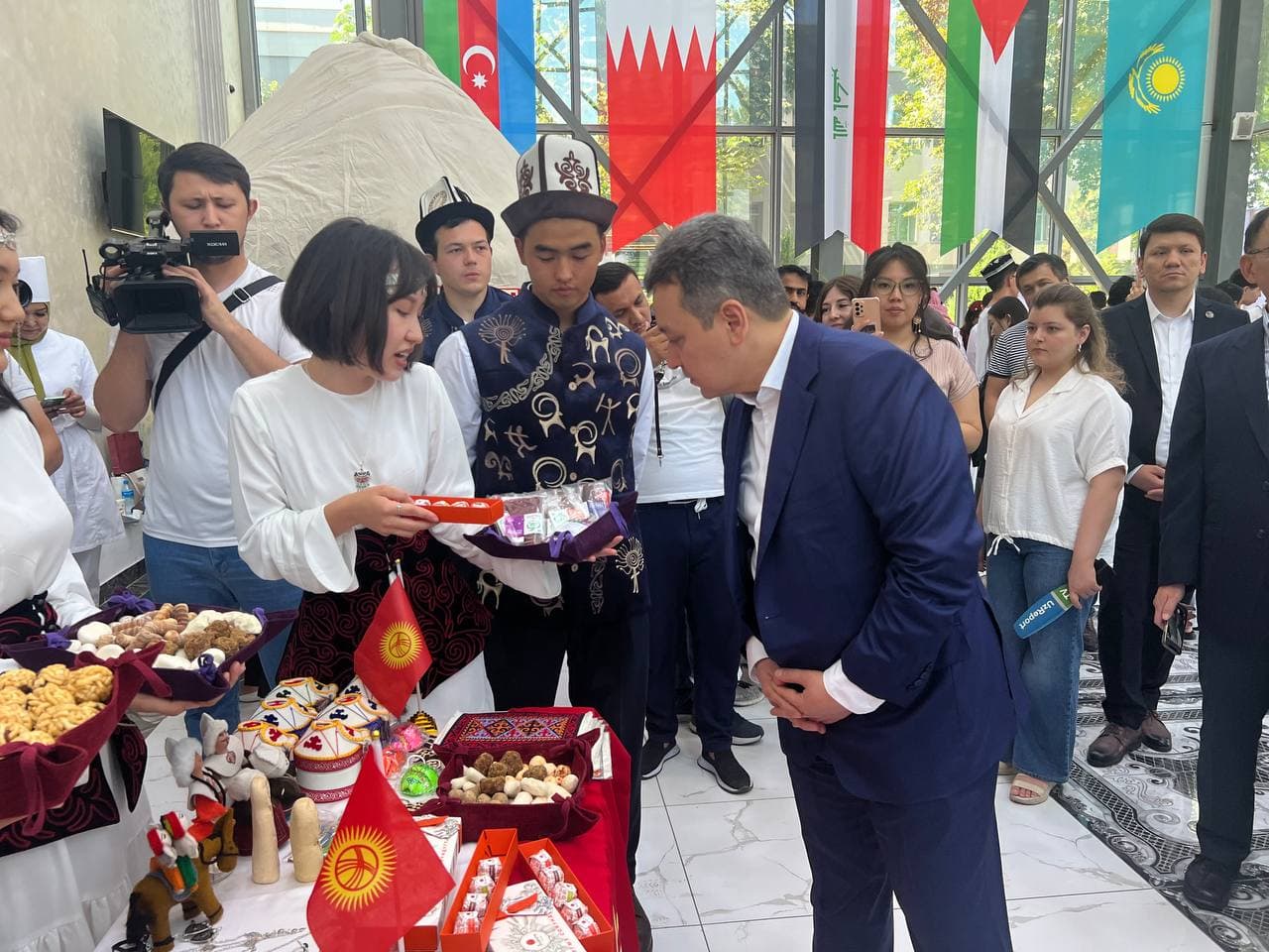 Uzbekistan Hosts "Seeds for the Future 2024" Educational Project for the First Time