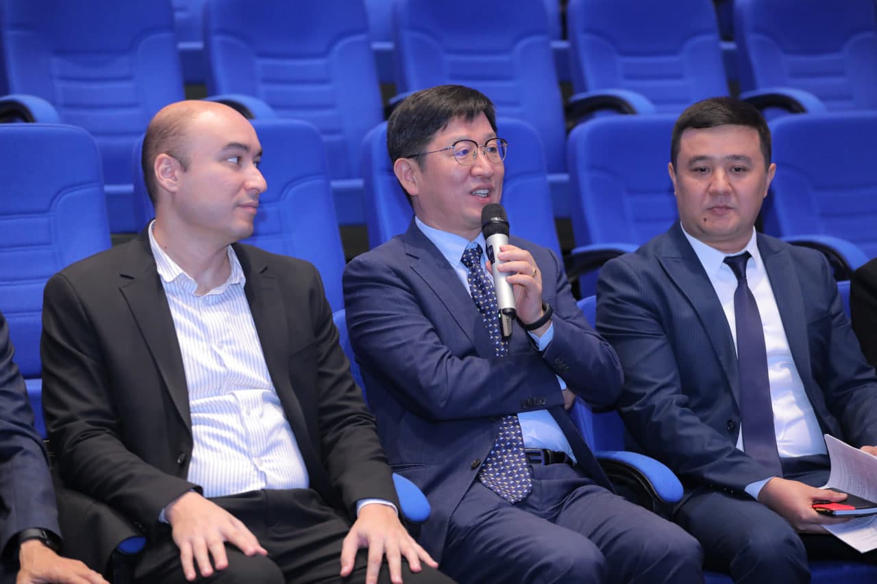 Janubiy Koreyaning “KOMSCO” kompaniyasi bilan hamkorlikni rivojlantirish maqsadida memorandum imzolandi