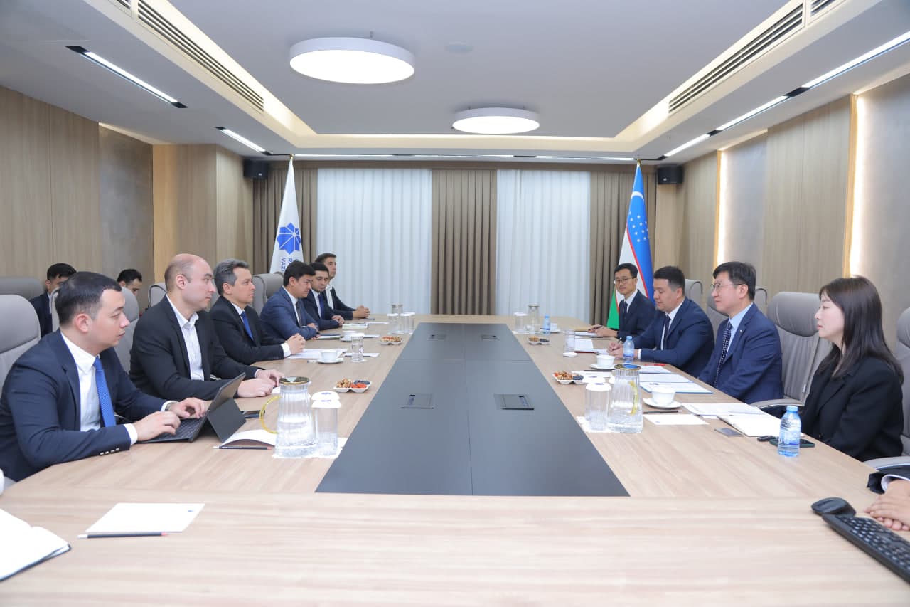 Janubiy Koreyaning “KOMSCO” kompaniyasi bilan hamkorlikni rivojlantirish maqsadida memorandum imzolandi