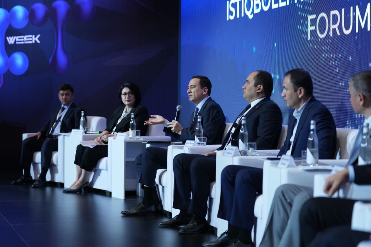 “Raqamli hukumat: istiqbolli rejalar va to‘siqlar” forumida raqamlashtirish sohasidagi eng dolzarb masalalar yuzasidan fikrlar almashildi