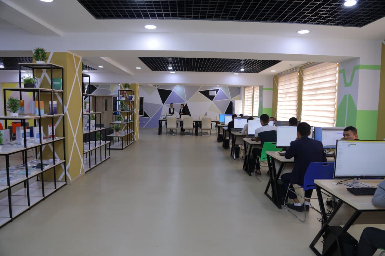 Minister Shermatov Visits New IT Export Company and Incubation Center at Karshi State University