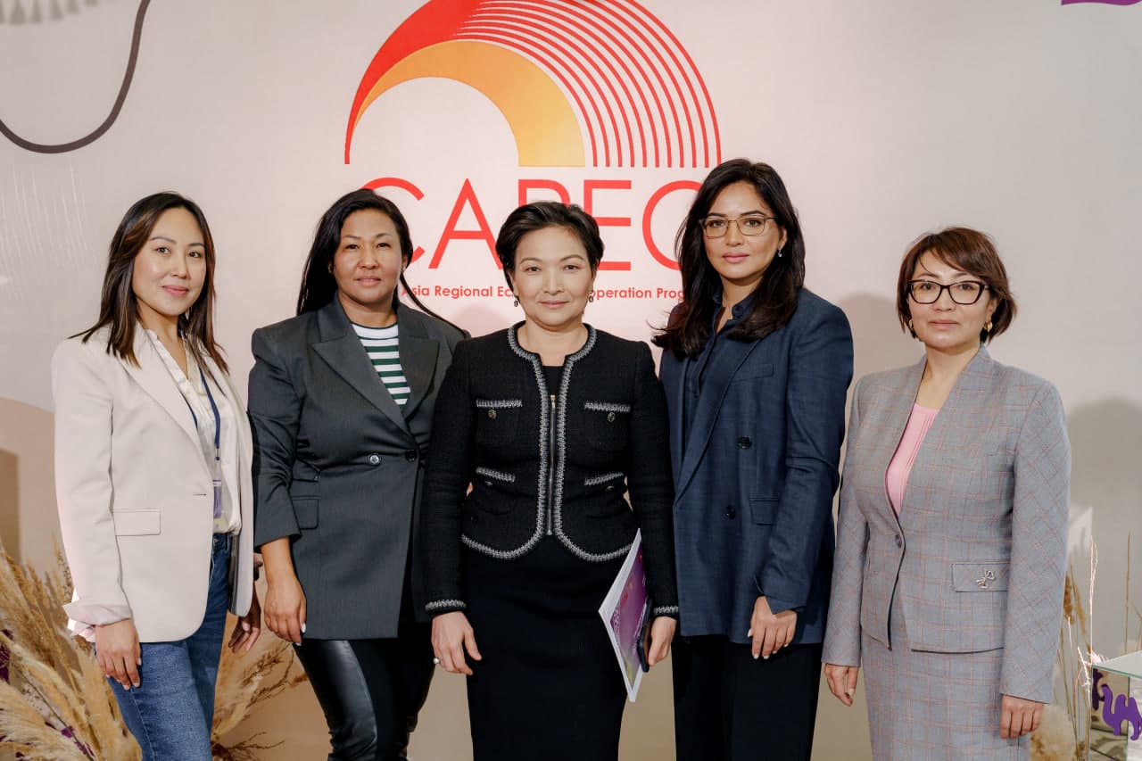 Gender Equality, Women's Entrepreneurship, and the Role of Women in Sustainable Development Discussed at CAREC Women's Business Forum and Gender Climate 2024 Award Ceremony