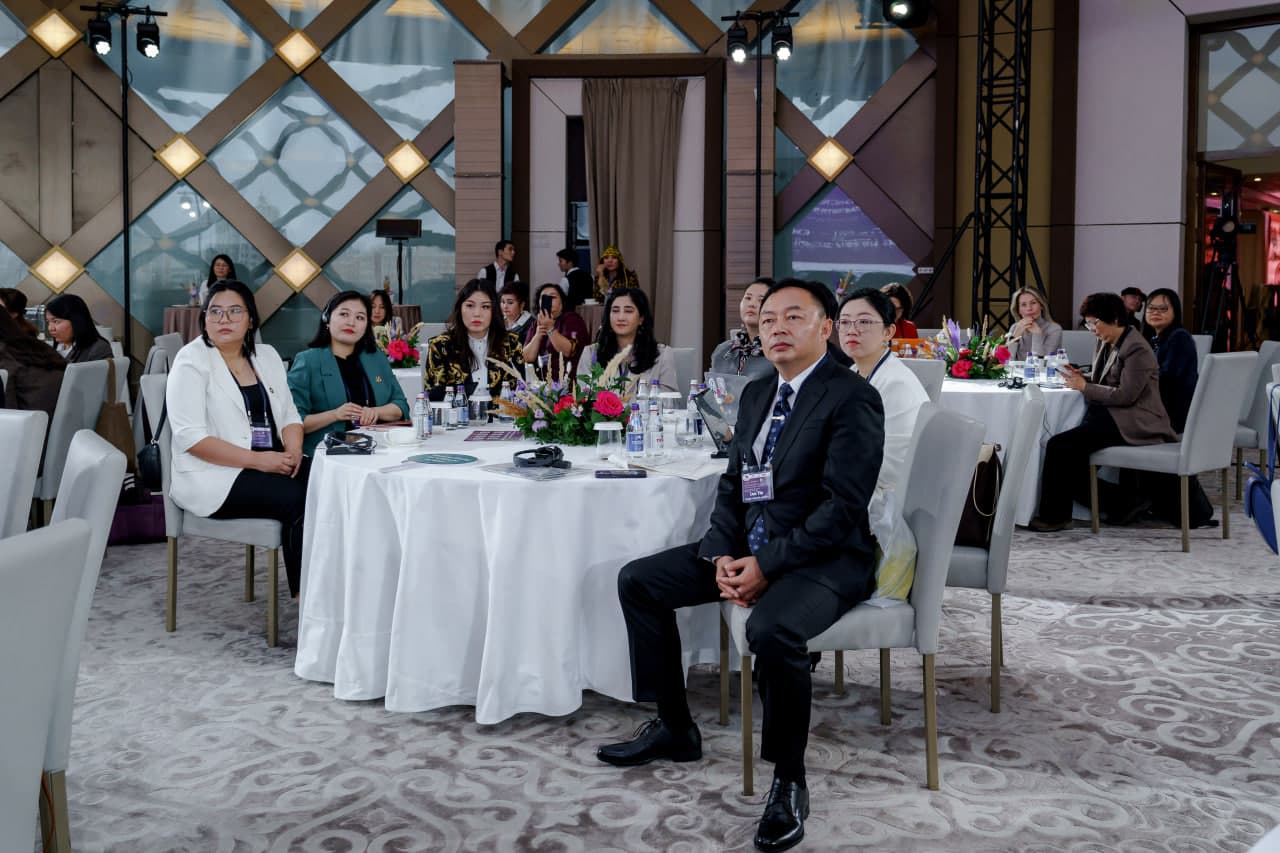 Gender Equality, Women's Entrepreneurship, and the Role of Women in Sustainable Development Discussed at CAREC Women's Business Forum and Gender Climate 2024 Award Ceremony