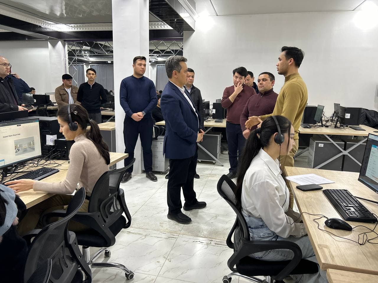 Gulistonda tashkil etilgan Malayziyaning “Upstream BPO” IT-autsorsing kompaniyasi faoliyatini yanada rivojlantirish bo‘yicha takliflar berildi