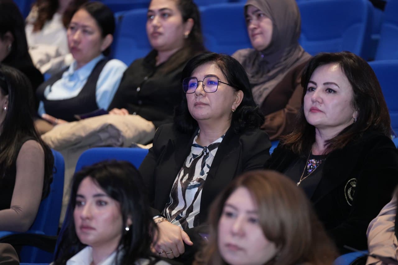 GAP Women's IT Club Discusses Role of Artificial Intelligence in Enhancing Work Efficiency and Opportunities for Women in IT