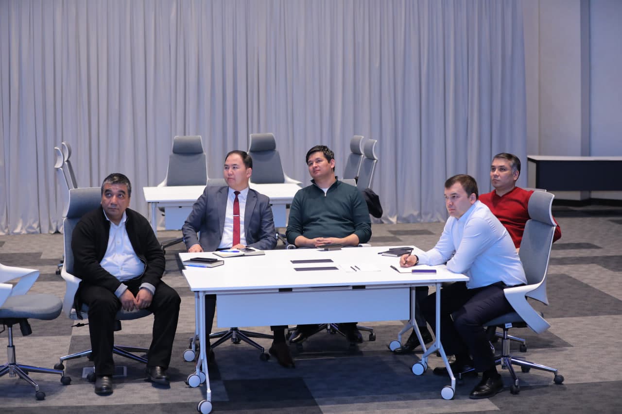 Raqamli texnologiyalar vazirligi markaziy apparati xodimlari uchun “Men va vazirlik” nomli seminar-trening tashkil etildi